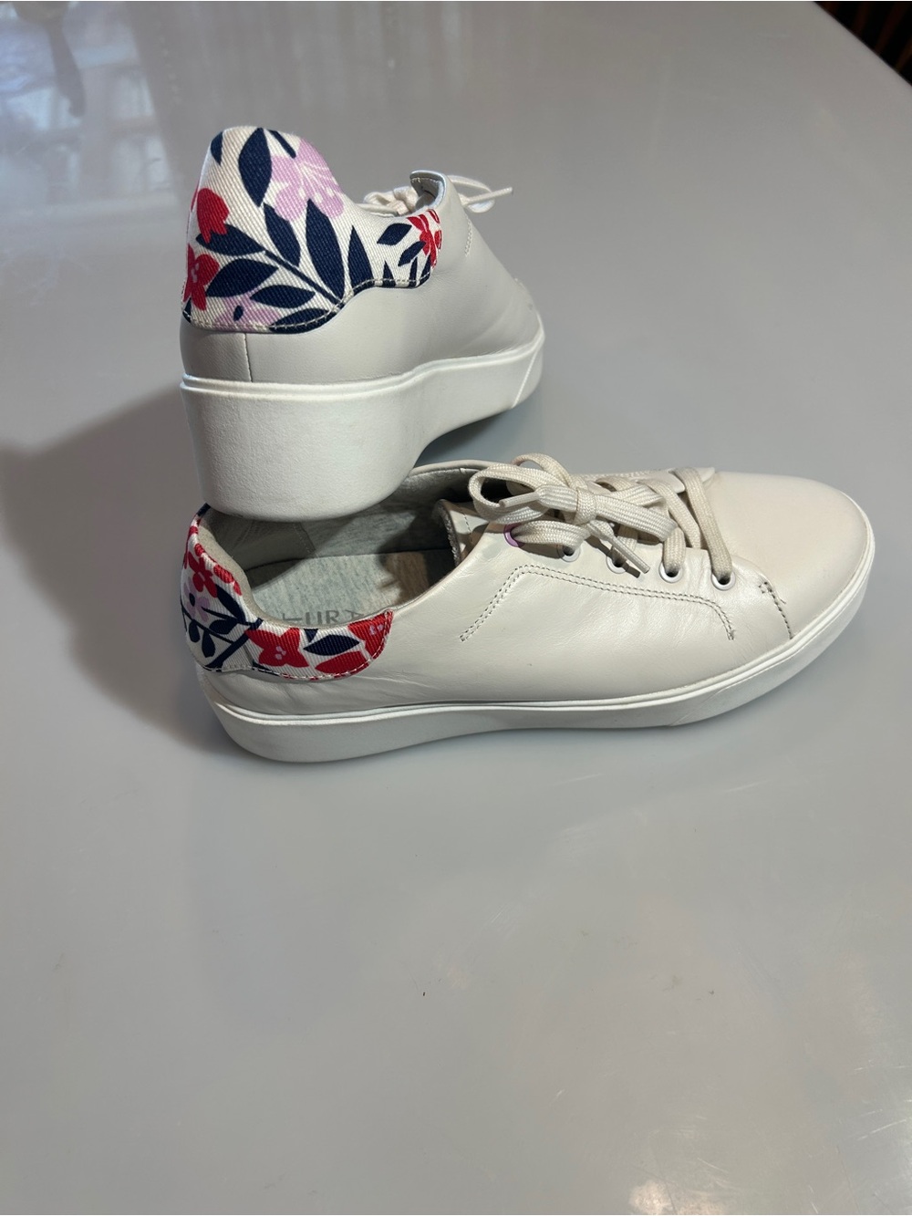 Naturalizer Morrison 2.0 White Leather Fabric Floral Sneakers Shoes Size 11M